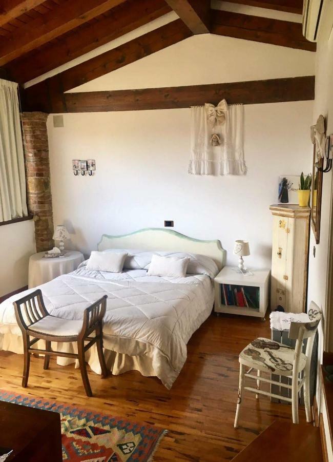 Rosy25 Hotel San Michele  Екстериор снимка